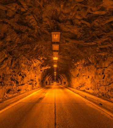 kevin-noble-k0bzTIetsaw-unsplash